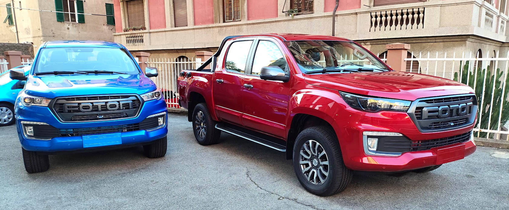 foton-rosso-blu.jpg